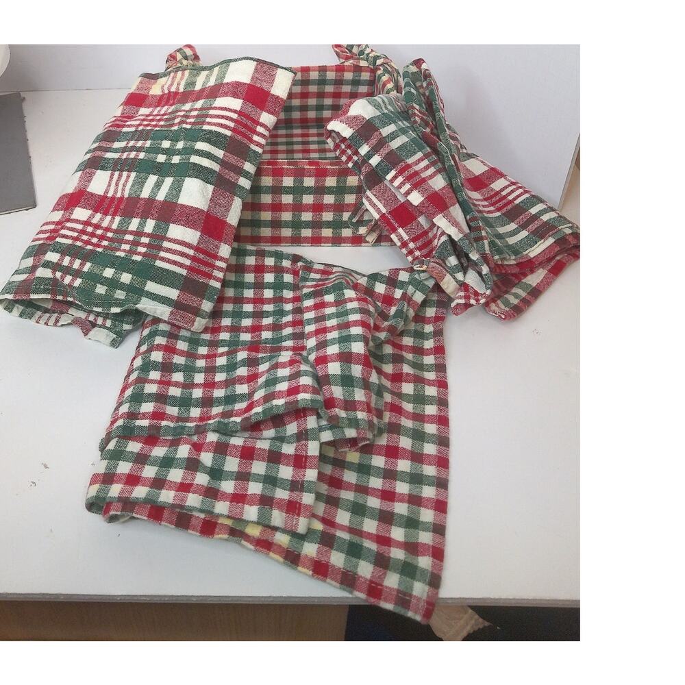 Vintage Napkin Basket Set Red Green Plaid - Picture 5 of 6